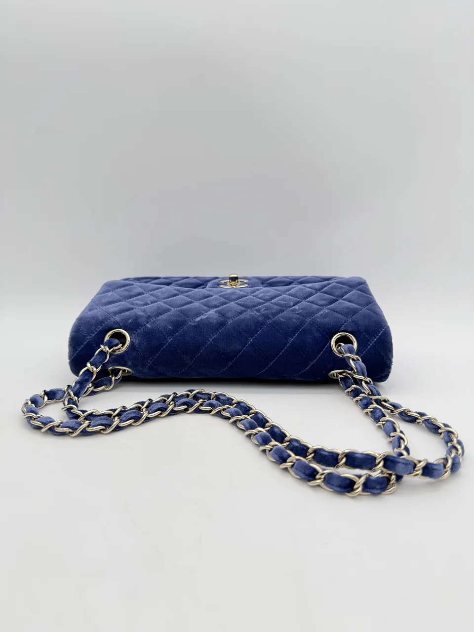 CHANEL MATELASSE 25 DOUBLE FLAP view 11