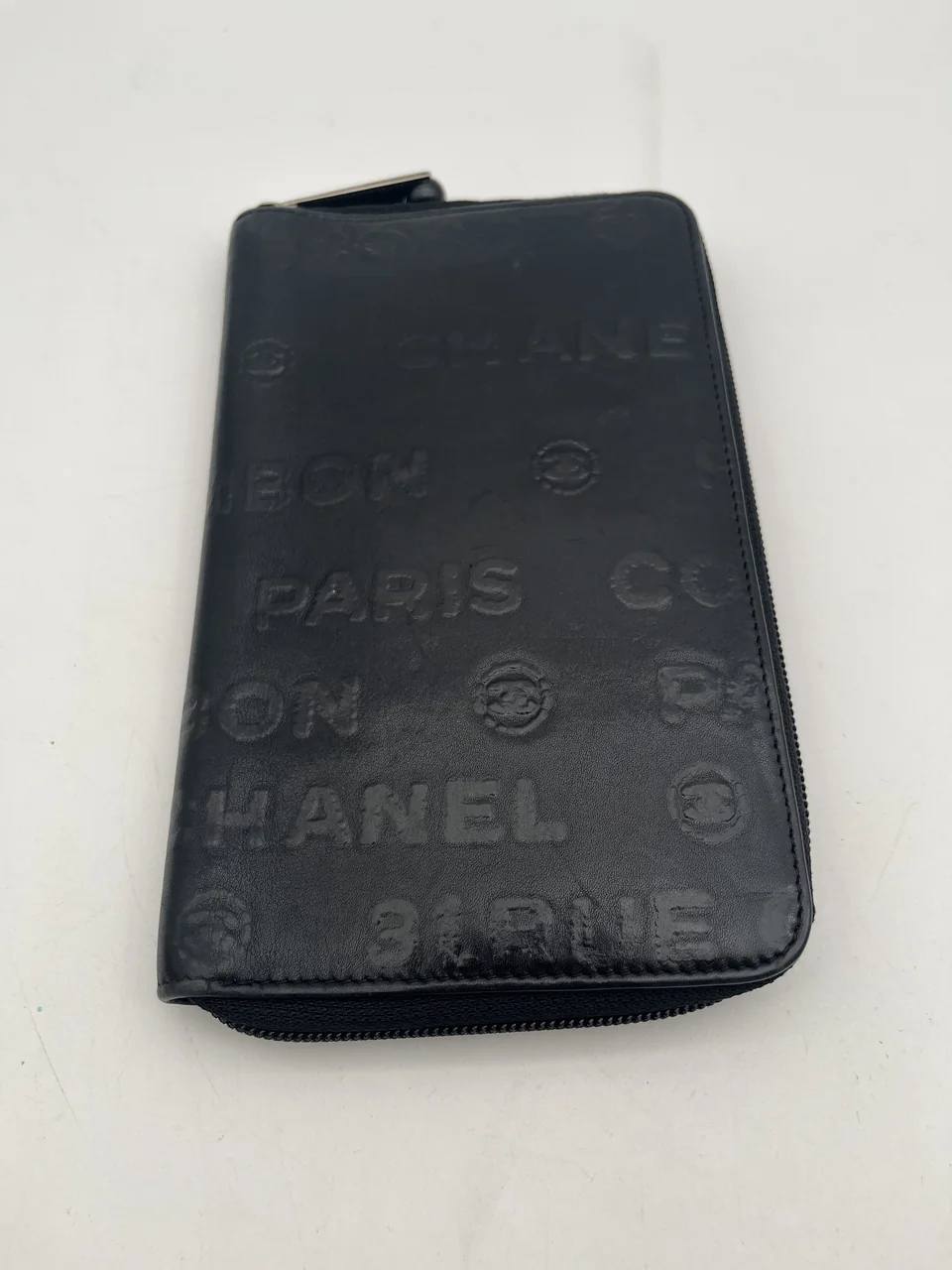 CHANEL UNLIMITED LONG WALLET (12 SERIAL CODE)