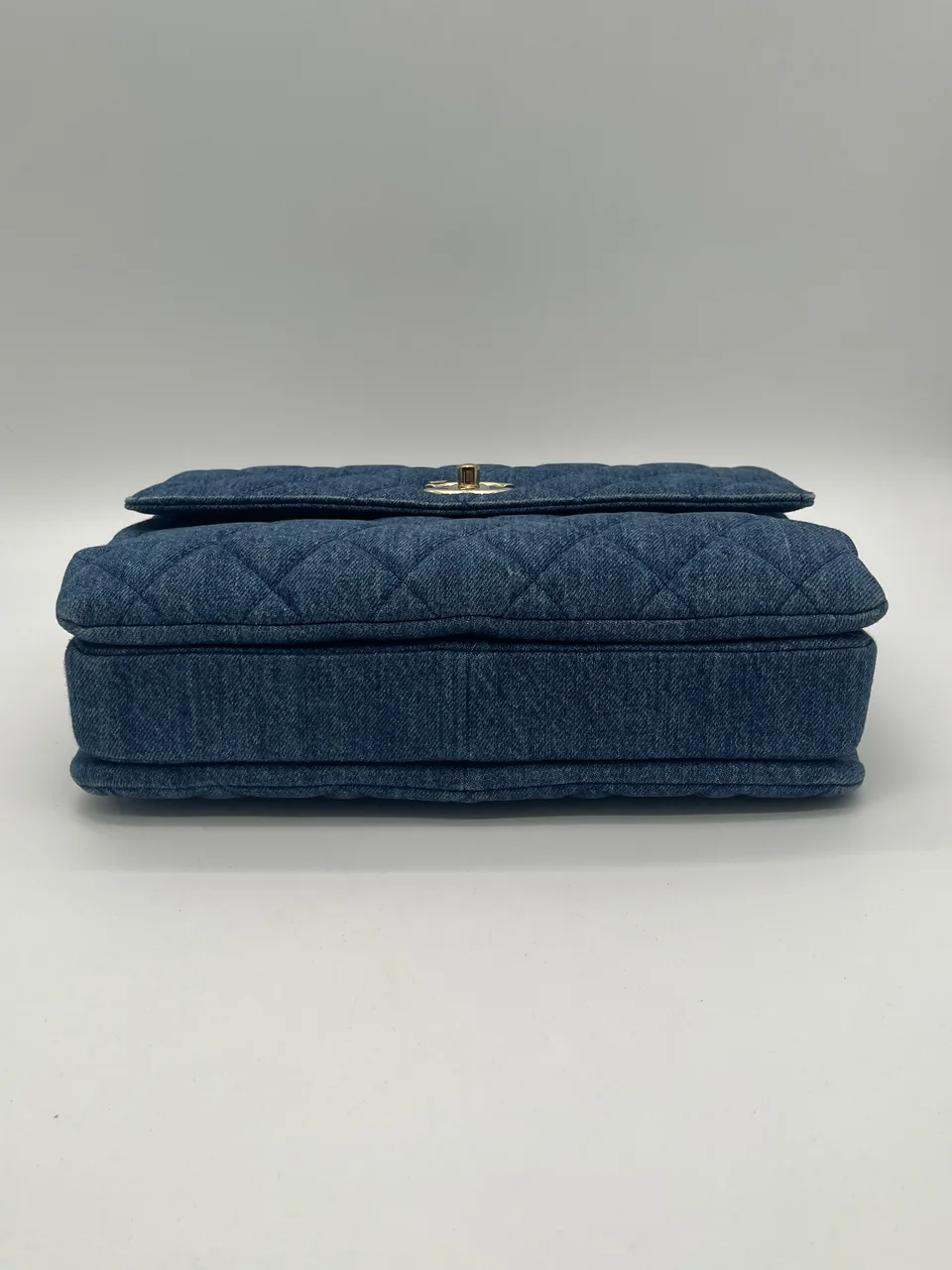 CHANEL DENIM MATELASSE TWO-WAY BAG (24 SERIAL CODE) view 5
