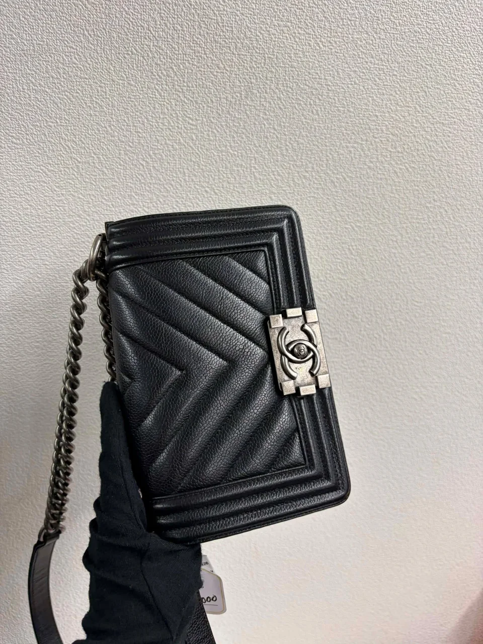 CHANEL CALF SKIN CHEVRON SHOULDER BAG (28 SERIAL CODE) view 9