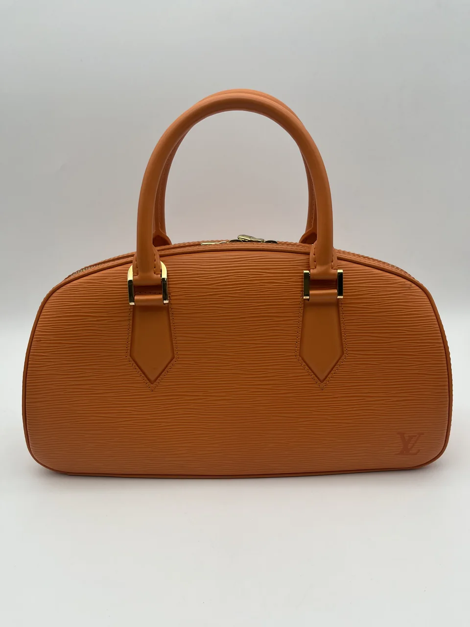 LV EPI M5208H
