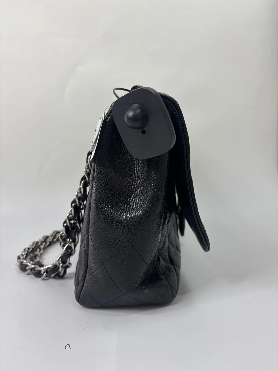 CHANEL CAVIAR CHAIN SHOULDER BAG view 4