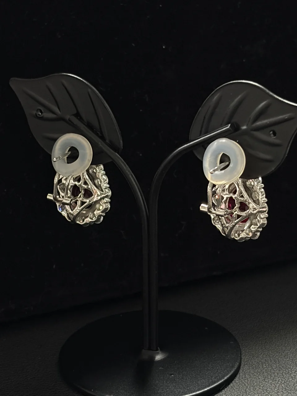PT900 PIGEON BLOOD RUBY EARRINGS R3.08/2.97CTS D1.2CTS*2 12.7G view 3