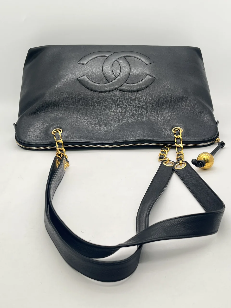 CHANEL DECA COCO CHAIN TOTE BAG (3 SERIAL CODE) view 3