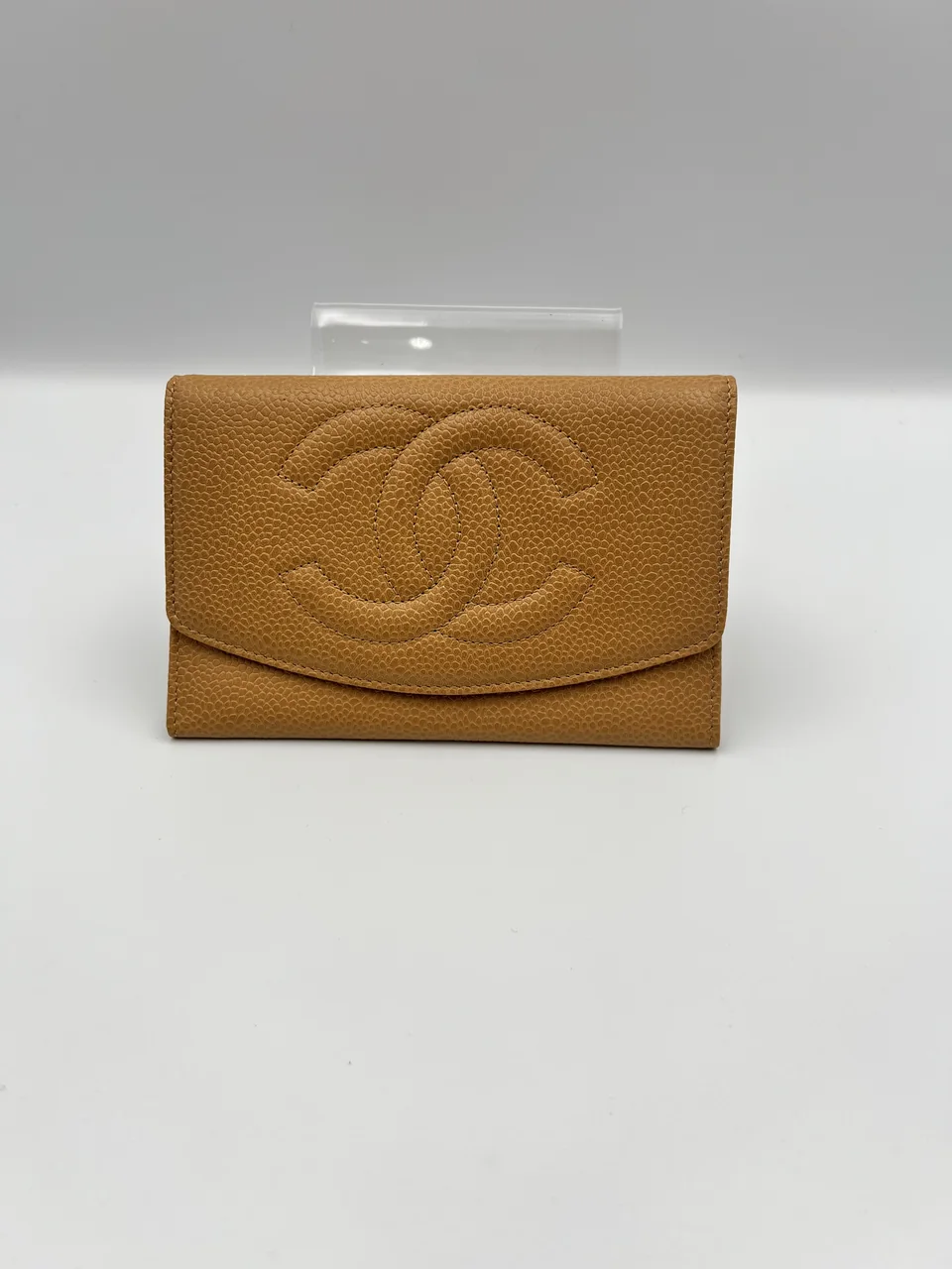 CHANEL BIFOLD WALLET (3 SERIAL CODE) view 2
