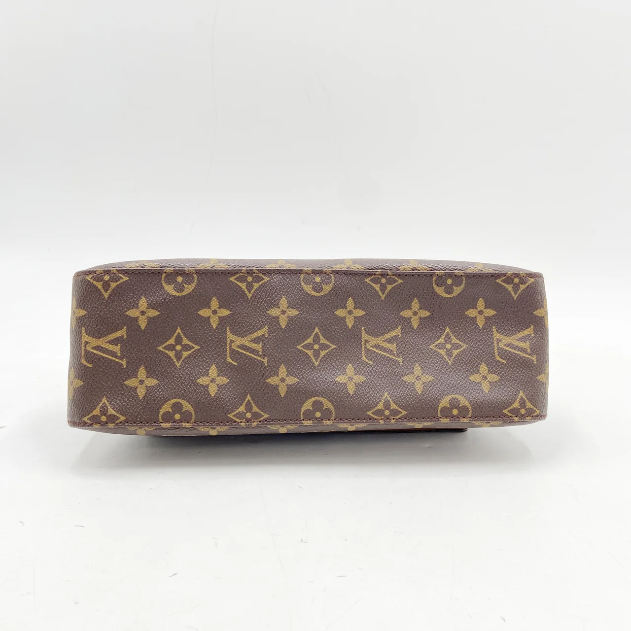 LV MONOGRAM MINI LOOPING view 3