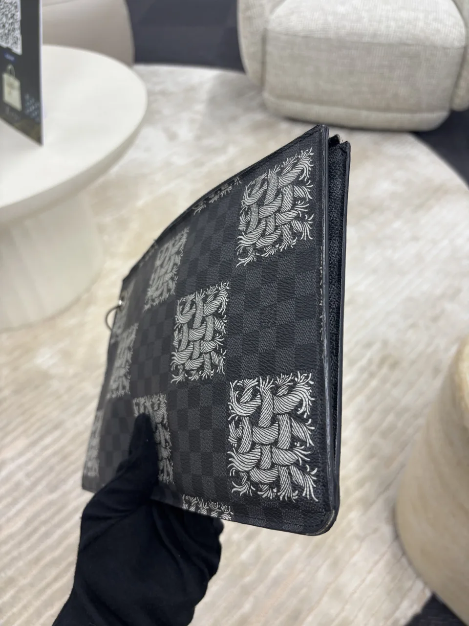 LV POCHETTE JOUR photo 4