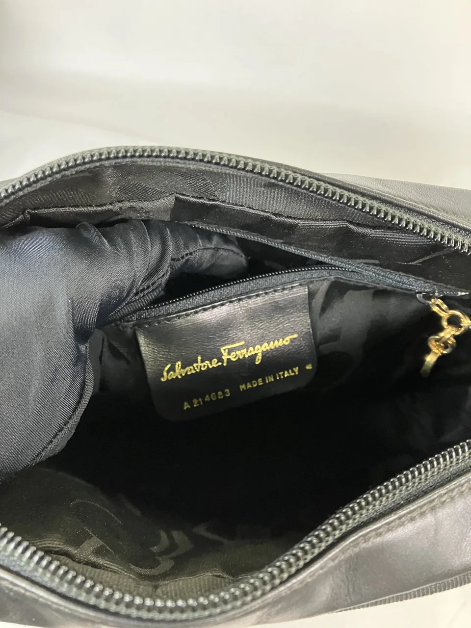 FERRAGAMO SHOULDER BAG view 10