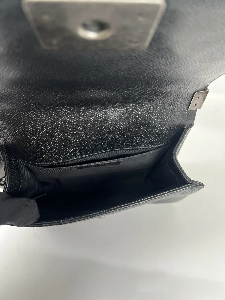 CHANEL CALF SKIN CHEVRON SHOULDER BAG (28 SERIAL CODE) view 15