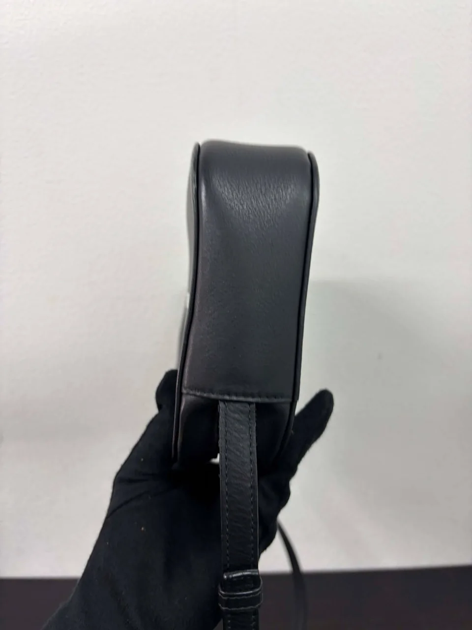 BALENCIAGA CAMERA BAG (BLACK) view 5