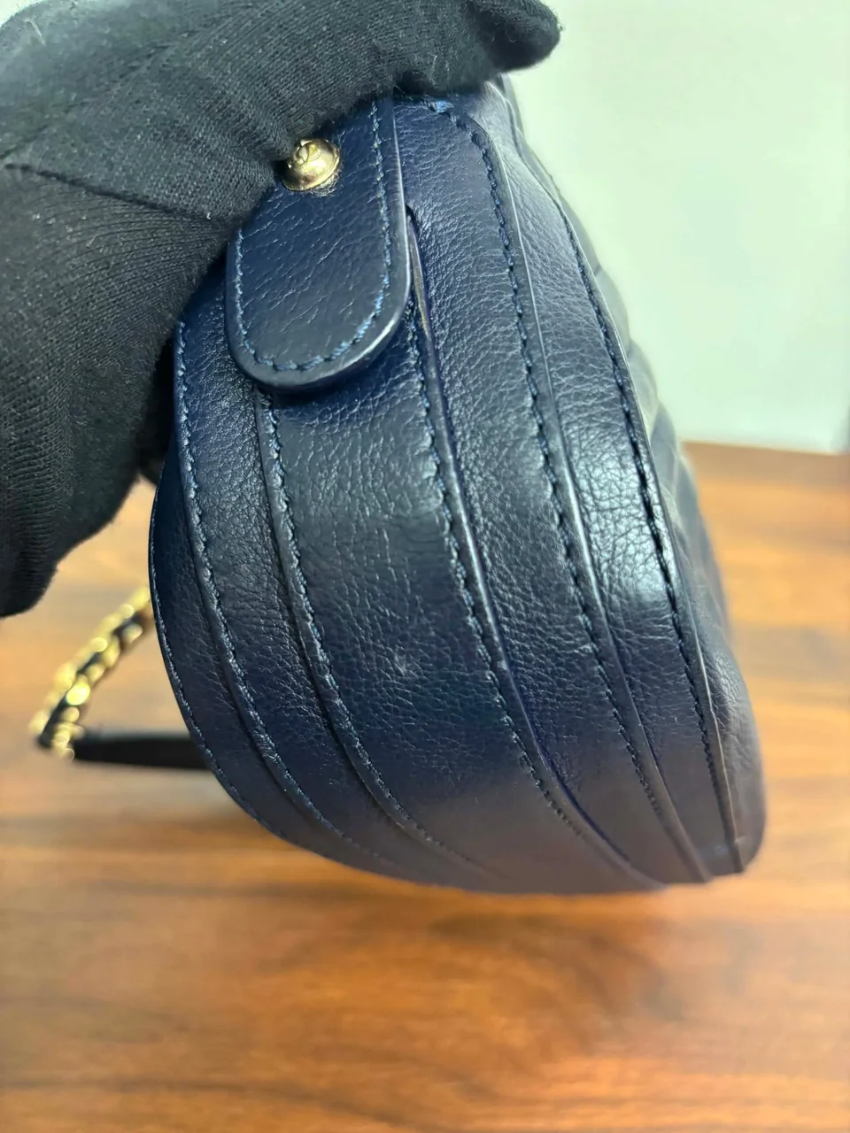 CHANEL V-STITCH SHOULDER BAG view 7