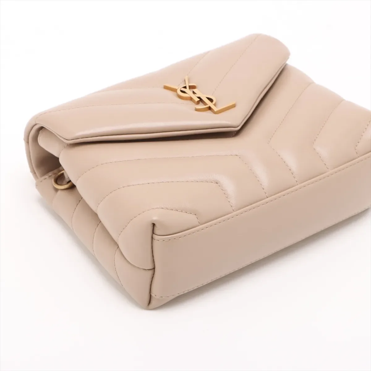 SAINT LAURENT LOULOU (BEIGE) view 4