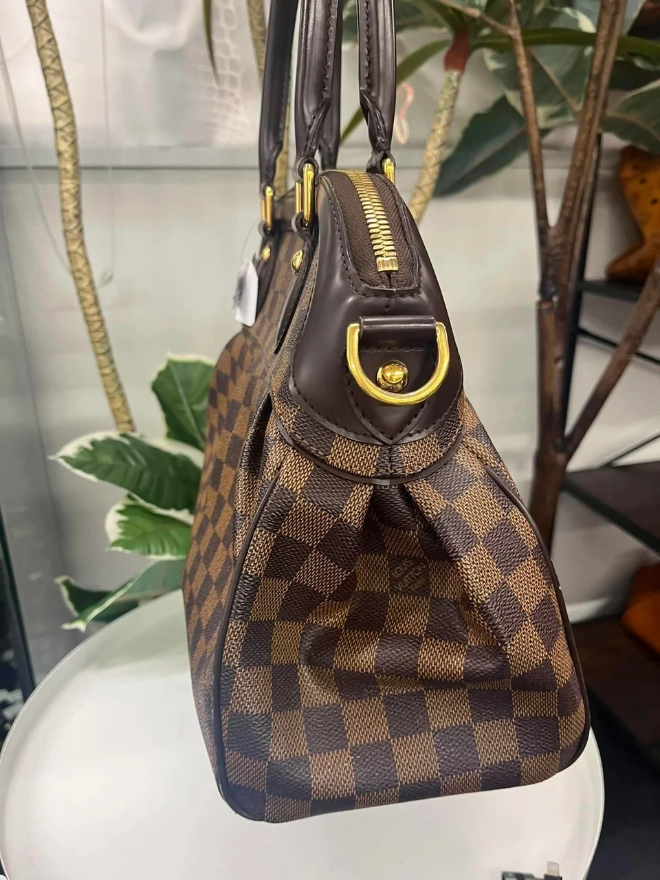 LV DAMIER TREVI PM view 3