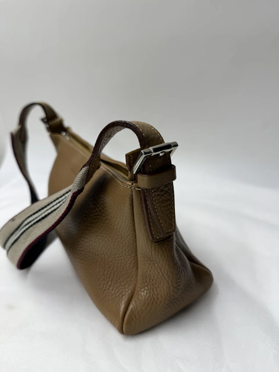 BURBERRY SHOULDER BAG (BEIGE) view 4