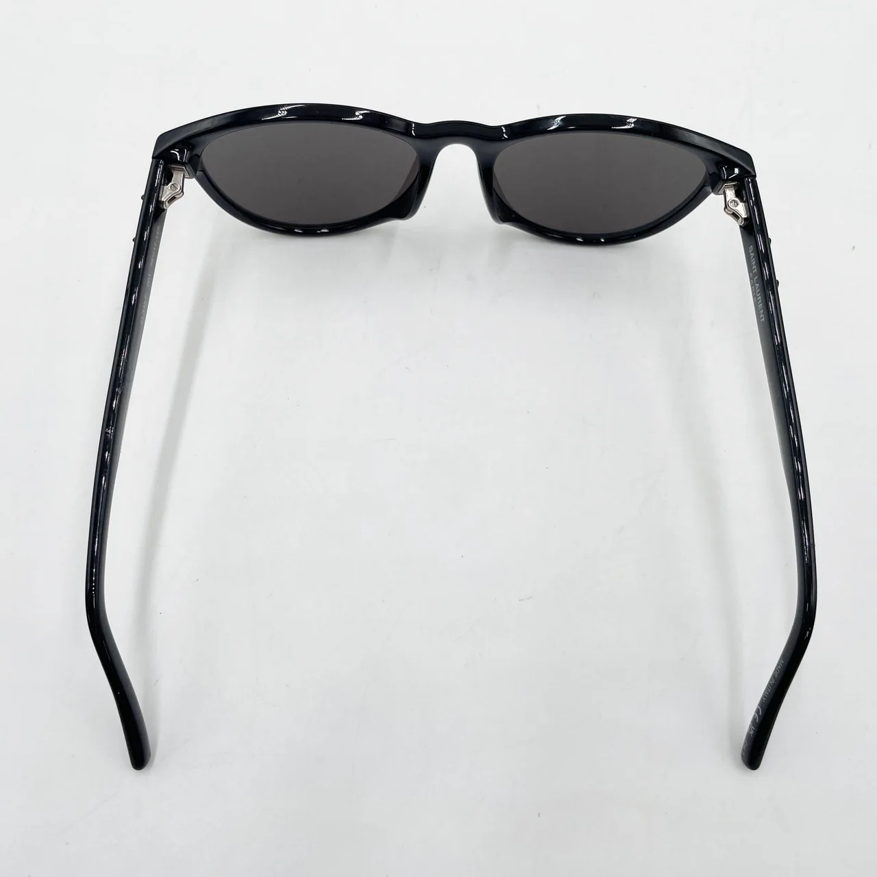 SAINT LAURENT SUNGLASSES view 4