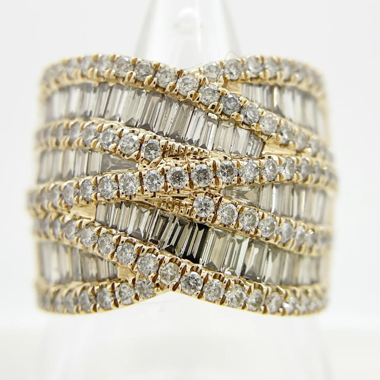 K18 DIAMOND RING FD3.00CTS 8.9G