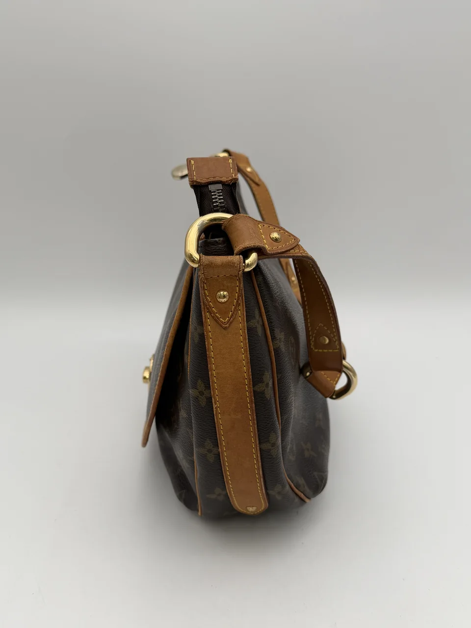 LV MONOGRAM TULAM PM view 4