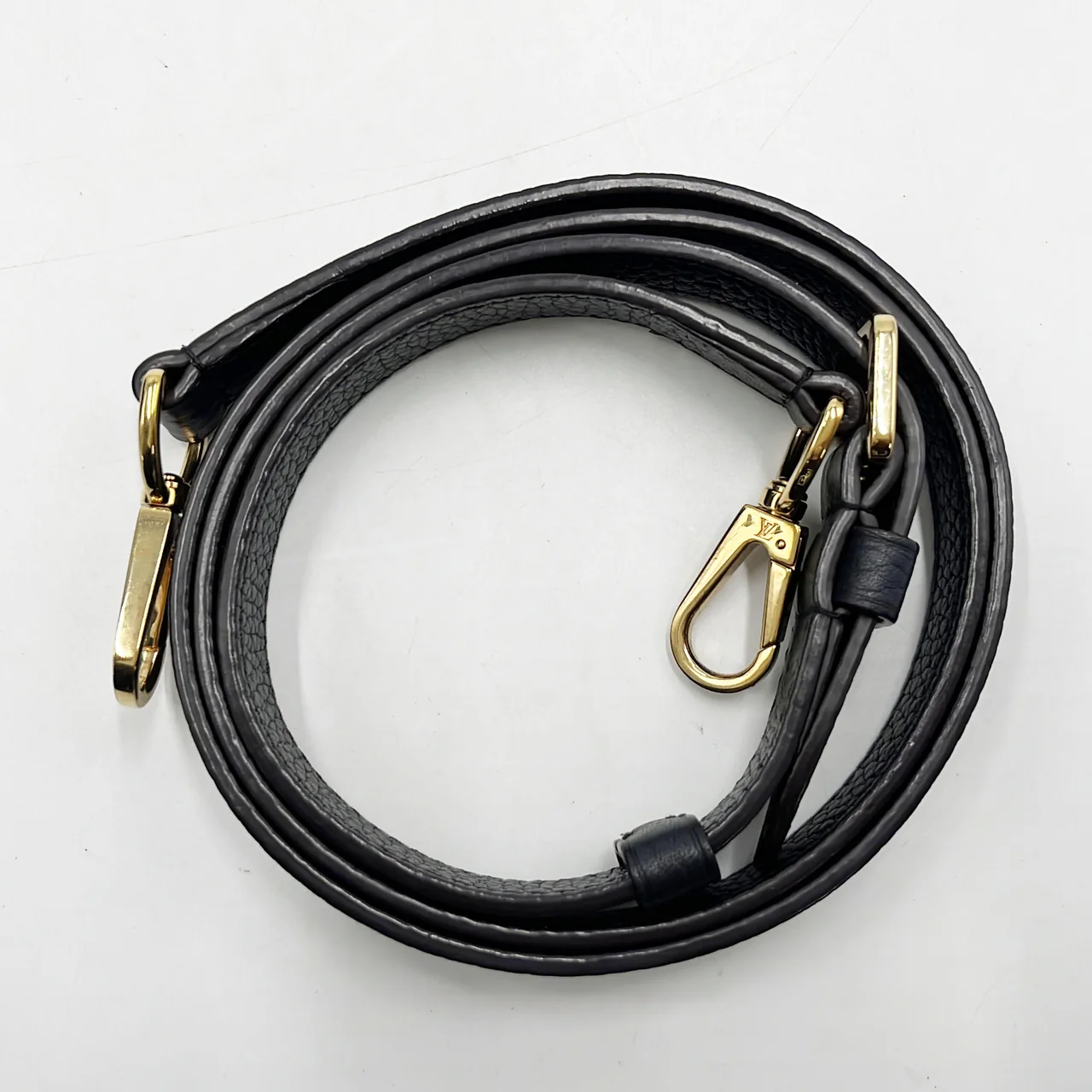 LV TAURILLON CAPUCINE BB (NOIR) view 14
