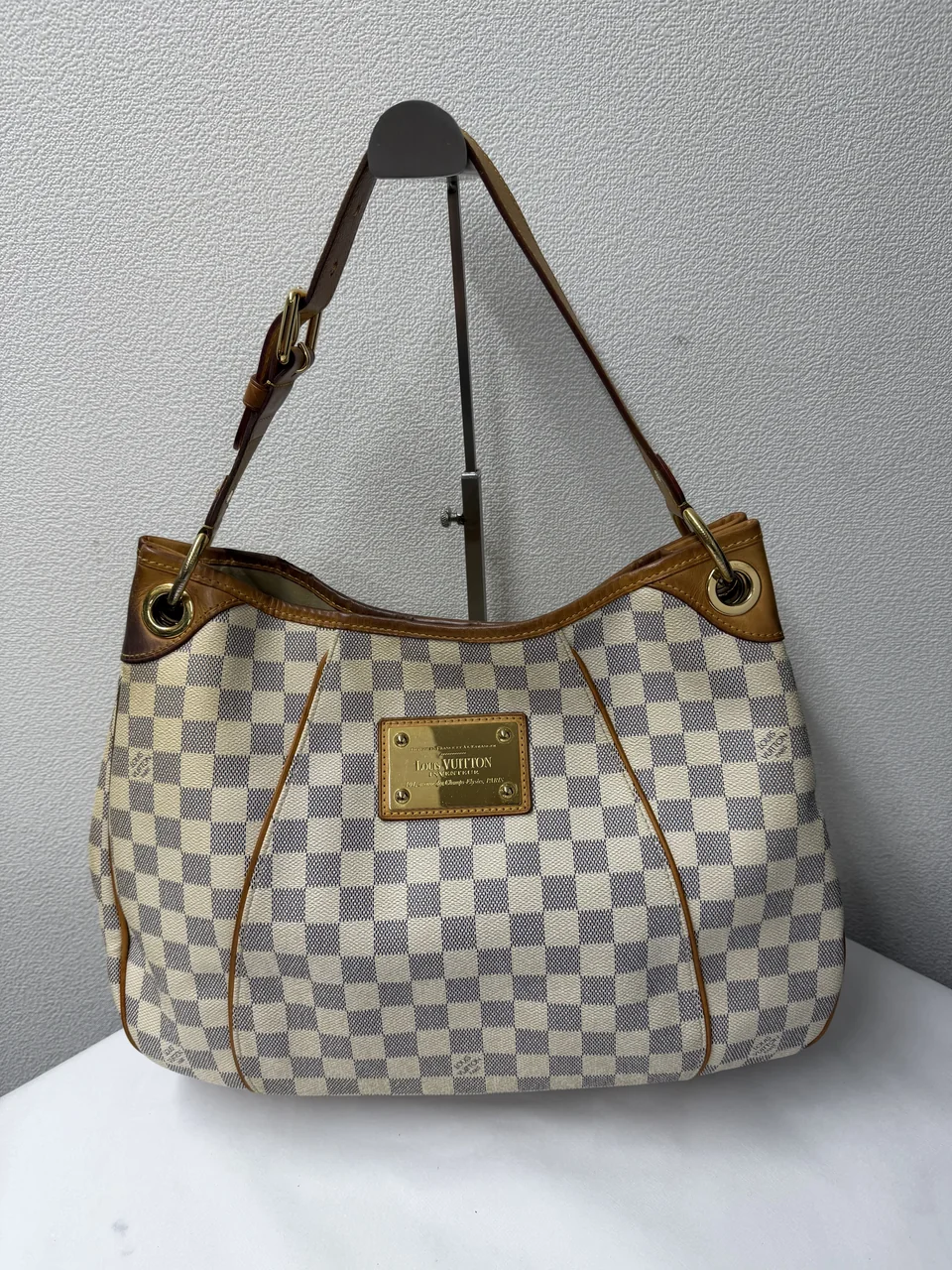 LV AZURE GALLIERA PM view 10