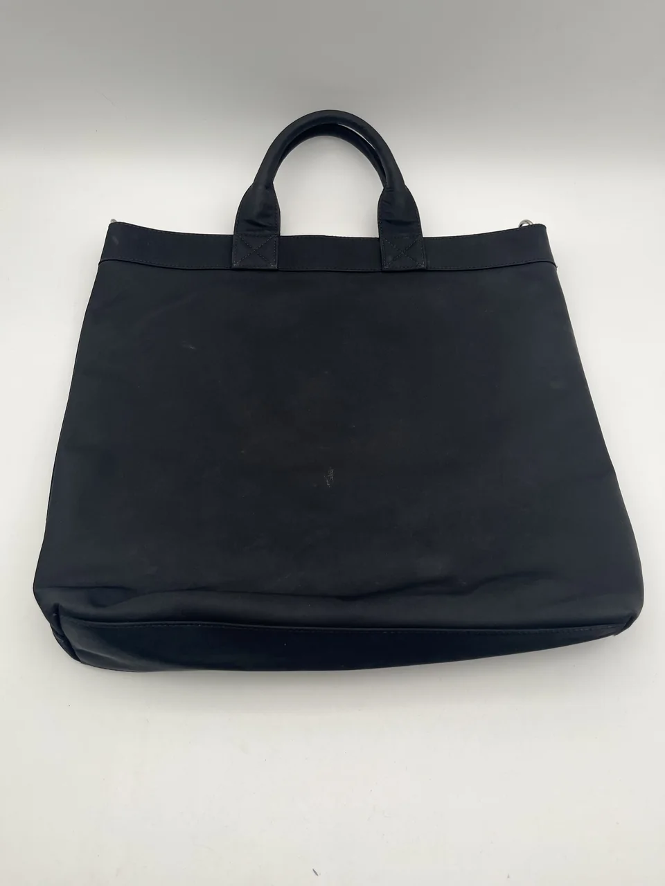 BURBERRY TOTE BAG hover