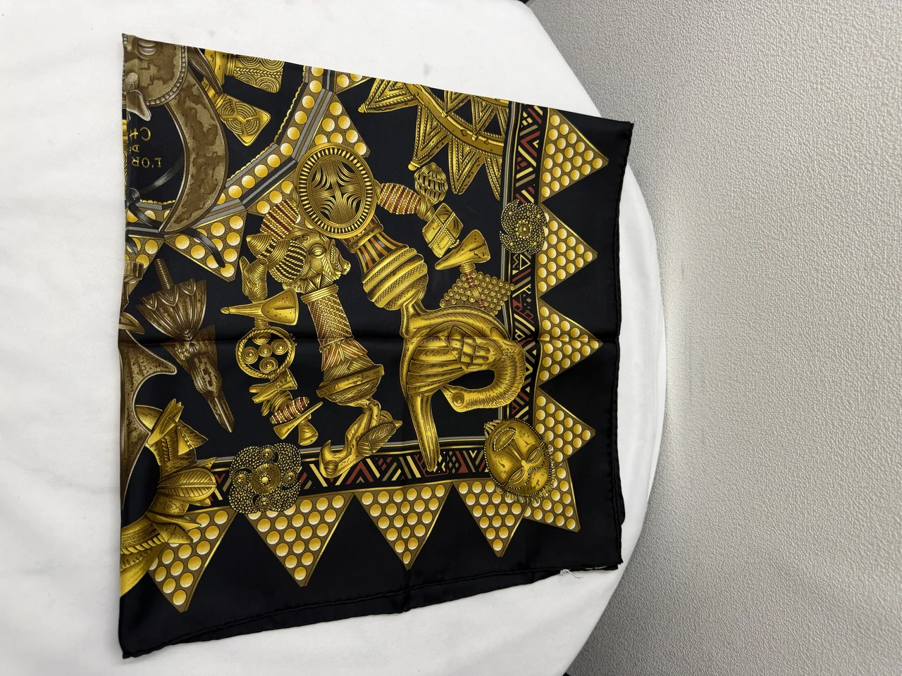 HERMES SCARF hover