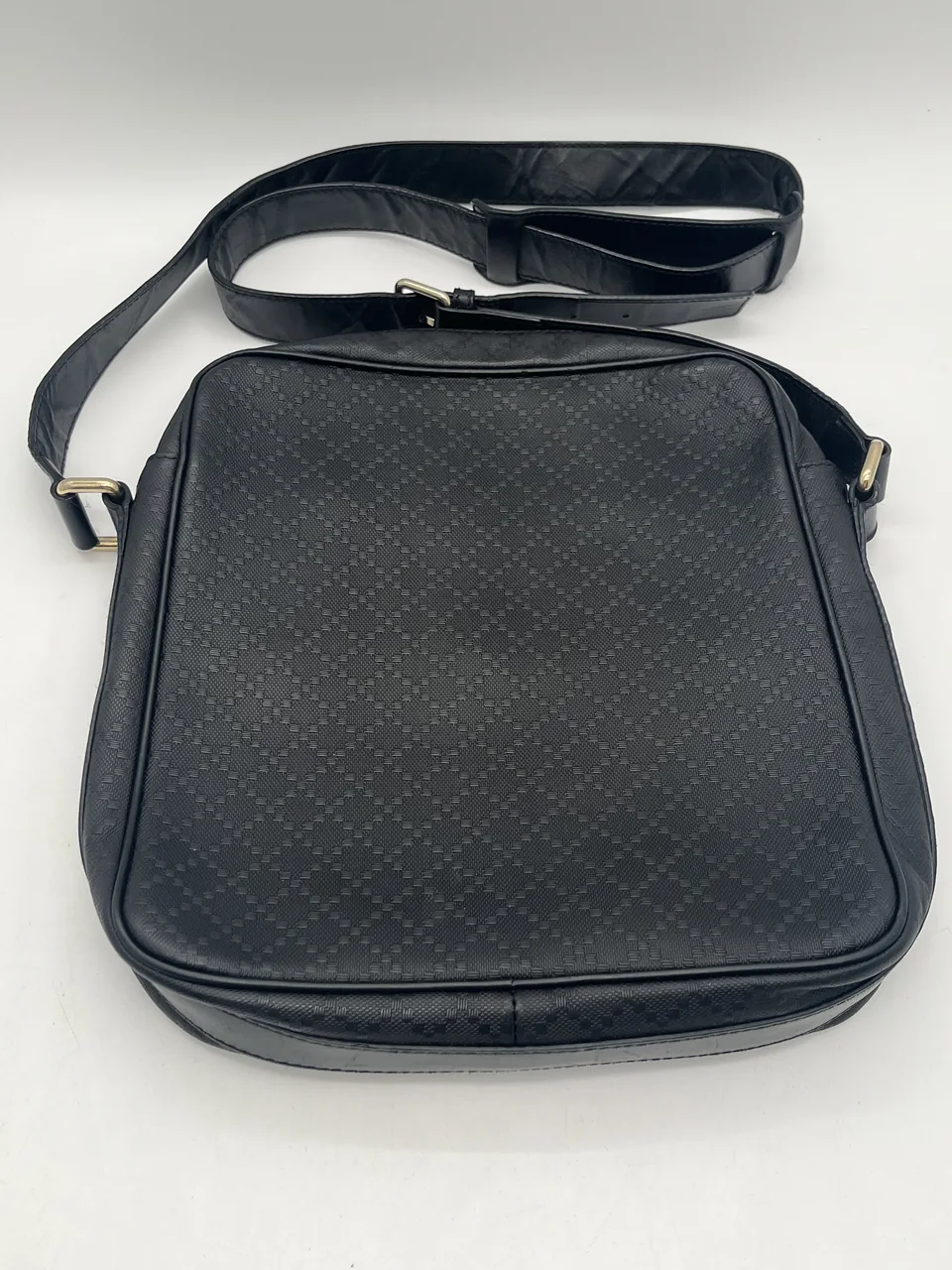GUCCI SHOULDER BAG hover