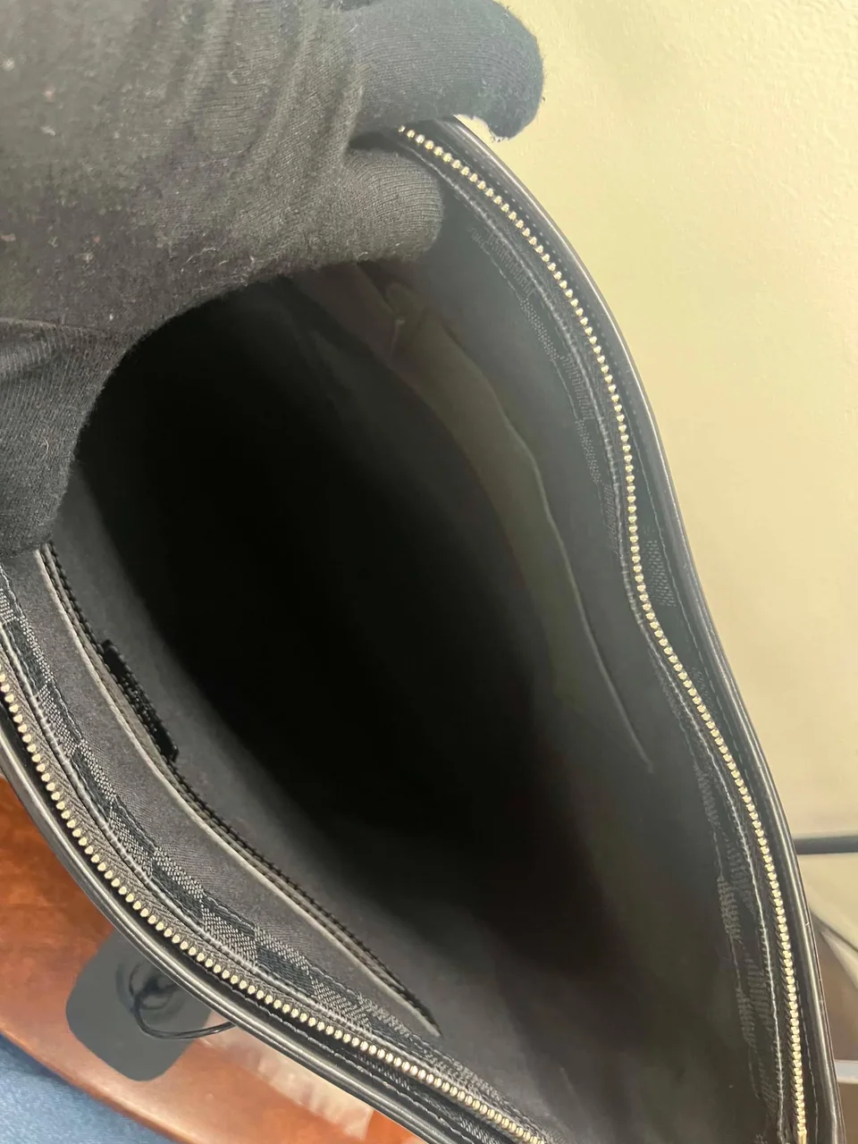 LV GRAPHITE N51192 hover