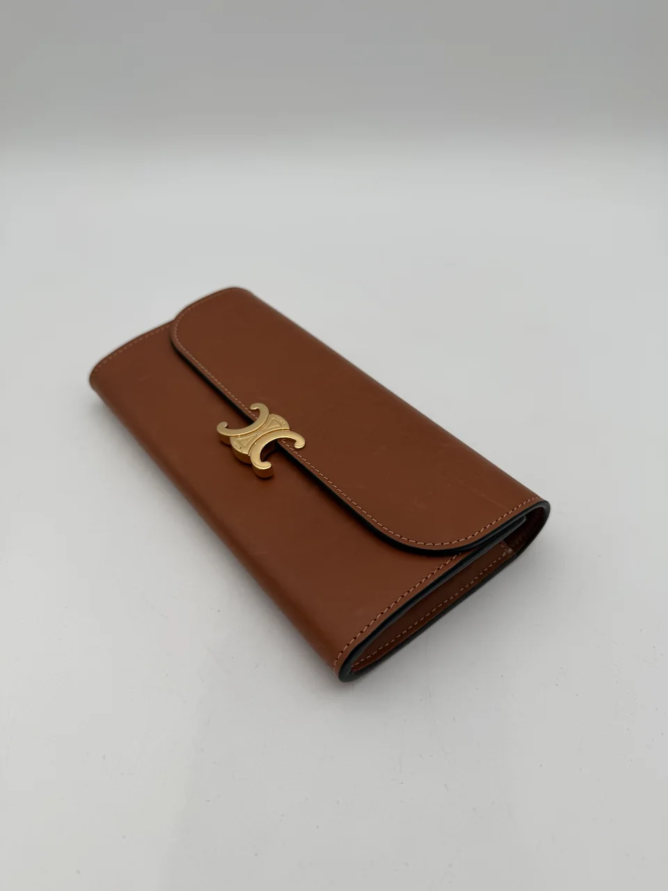 CELINE TRIOMPHE FLAP LONG WALLET (BROWN) view 3