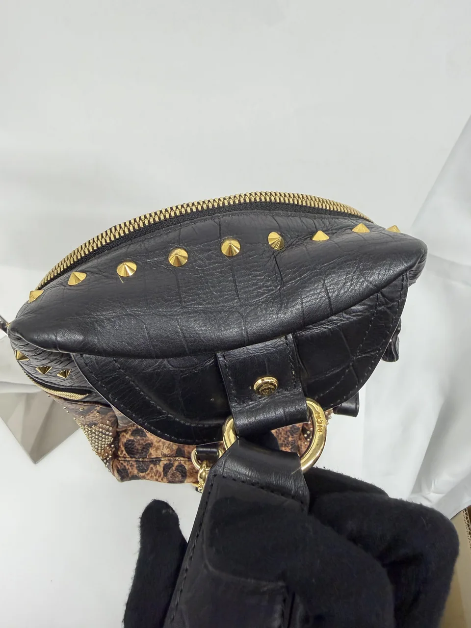 MCM VICETOS BODY BAG view 5