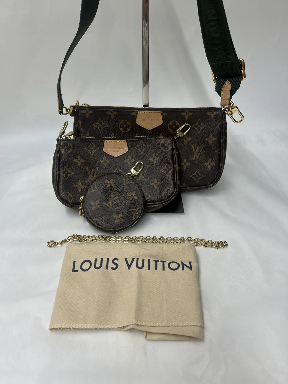 LV MONOGRAM M44813 hover