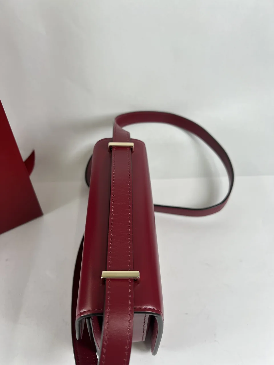 CARTIER C DE CARTIER SHOULDER BAG (BORDEAUX) view 4