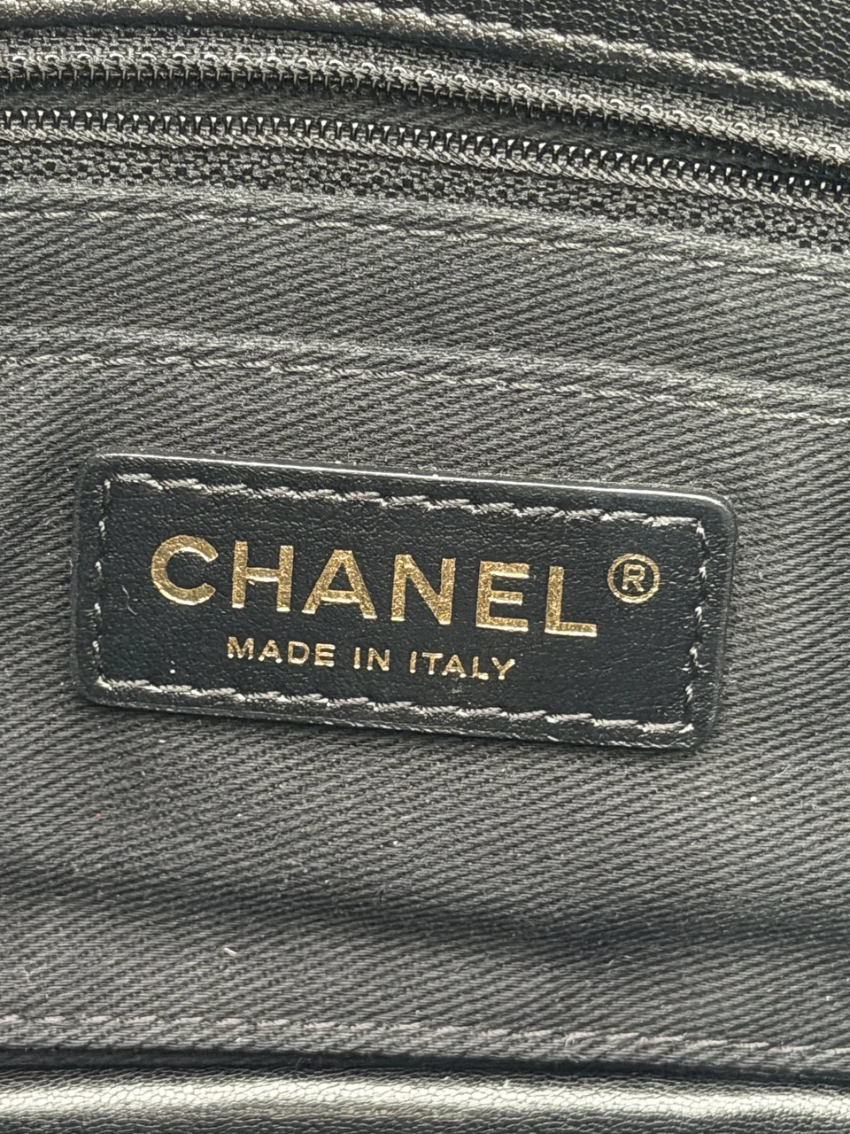 CHANEL CALF SKIN CHAIN SHOULDER BAG (26 SERIAL CODE) view 9