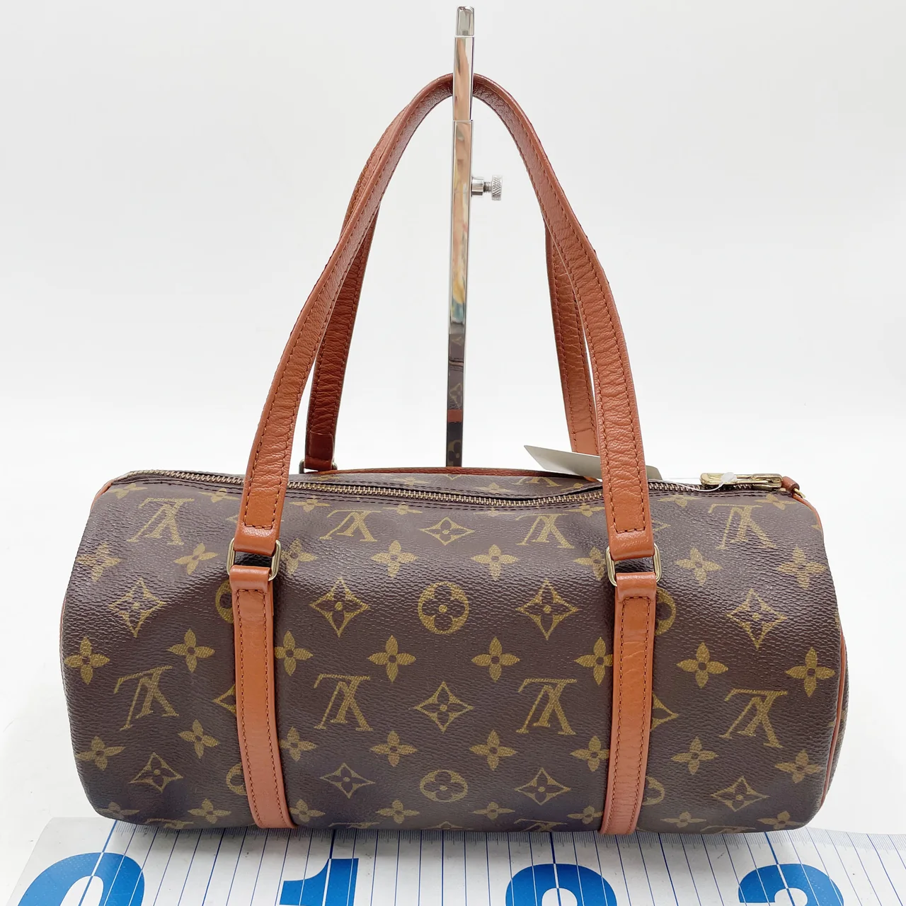 LV MONOGRAM PAPILLON hover