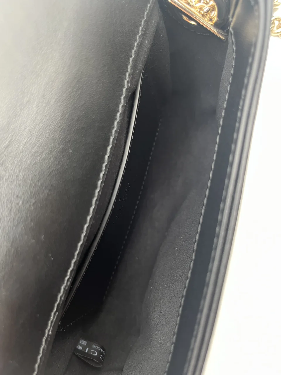 GUCCI GG MARMONT TWO-WAY HANDBAG view 10