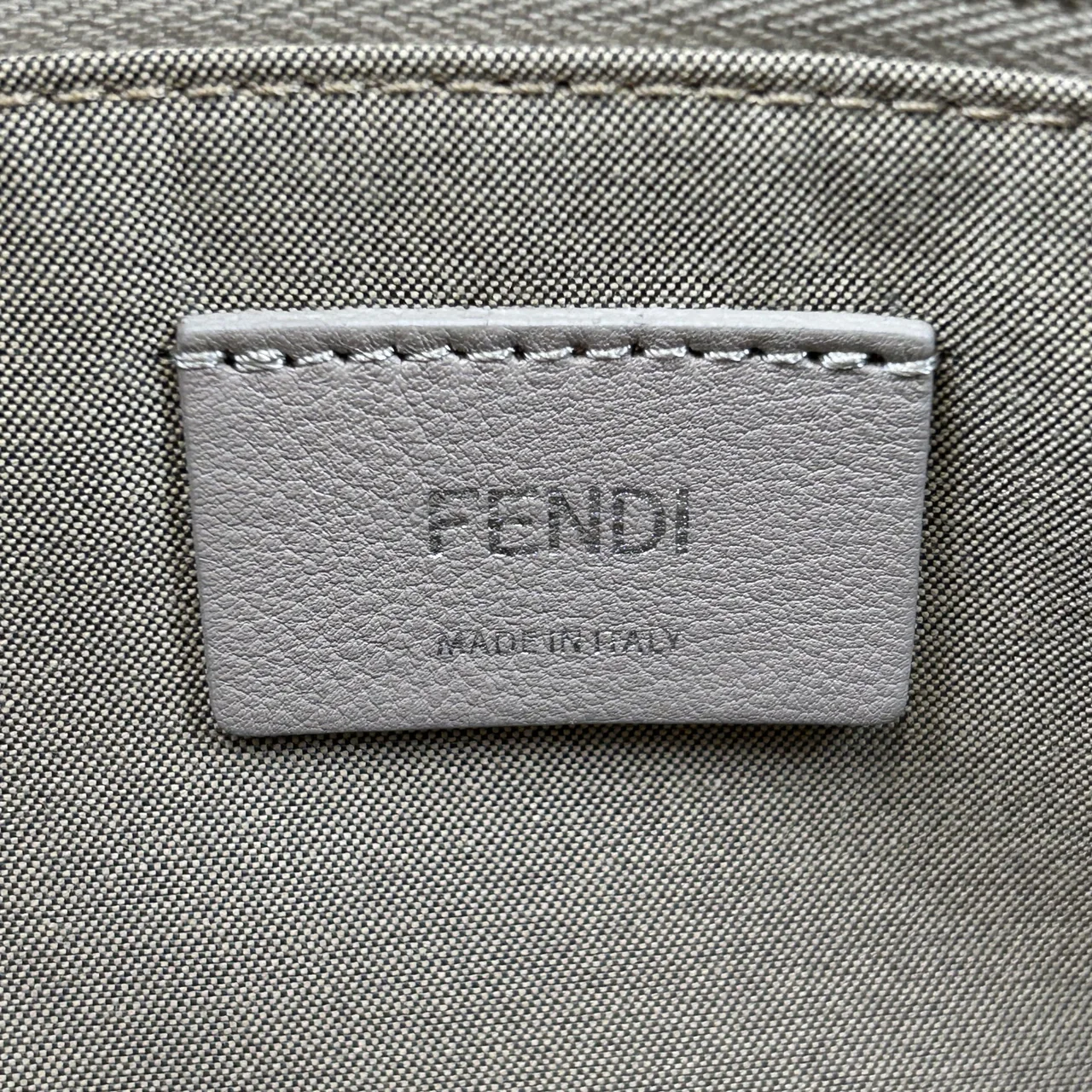 FENDI BY THE WAY MEDIUM (GRAY) view 11
