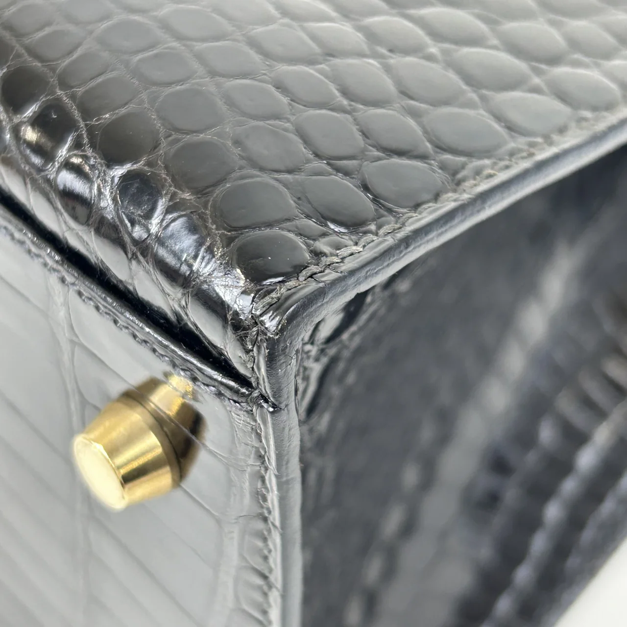 HERMES KELLY 32 (POROSUS, BLACK, ○W STAMP) view 8