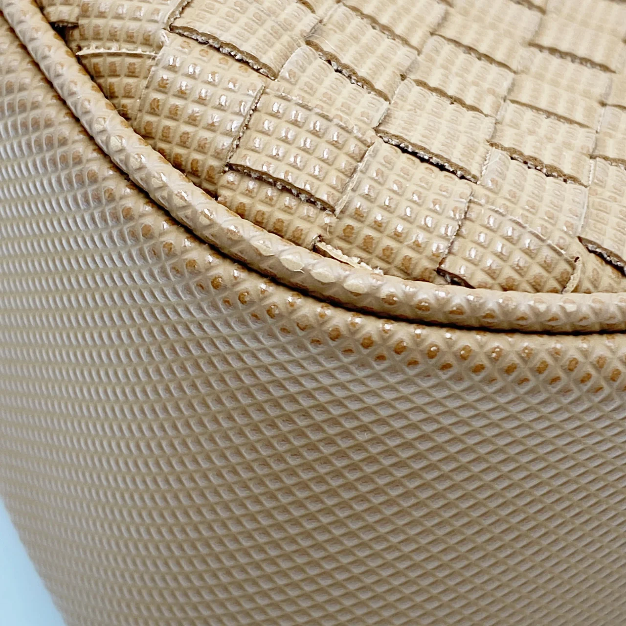 BOTTEGA VENETA SHOULDER BAG (DARK BEIGE) view 10