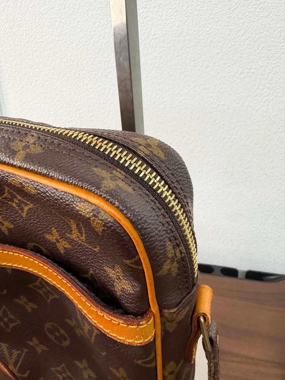 LV MONOGRAM DANUBE photo 8