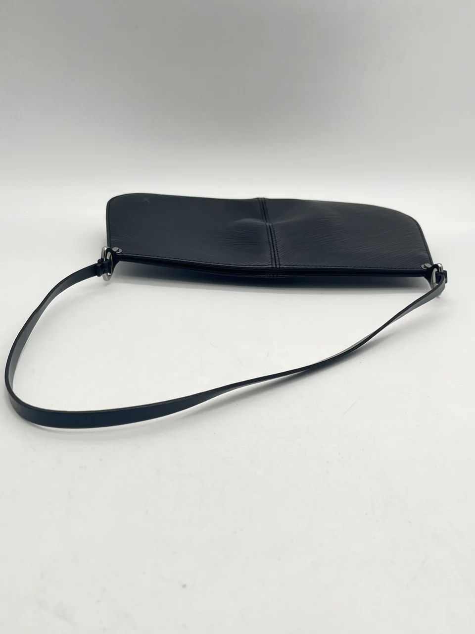LV EPI POCHETTE DEMILUNE view 13