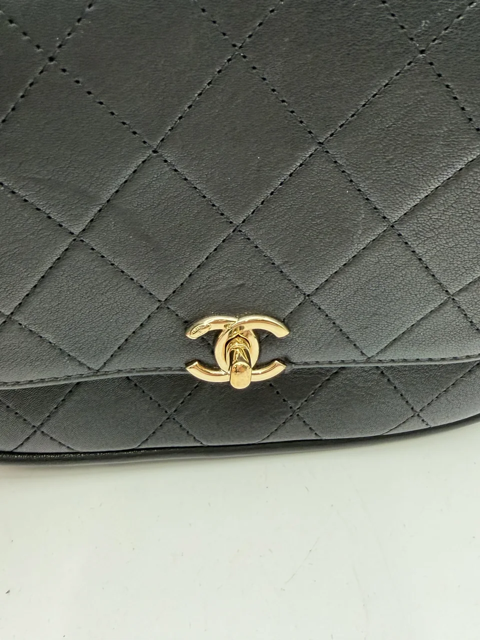 CHANEL CALF SKIN CHAIN SHOULDER BAG (26 SERIAL CODE) view 7