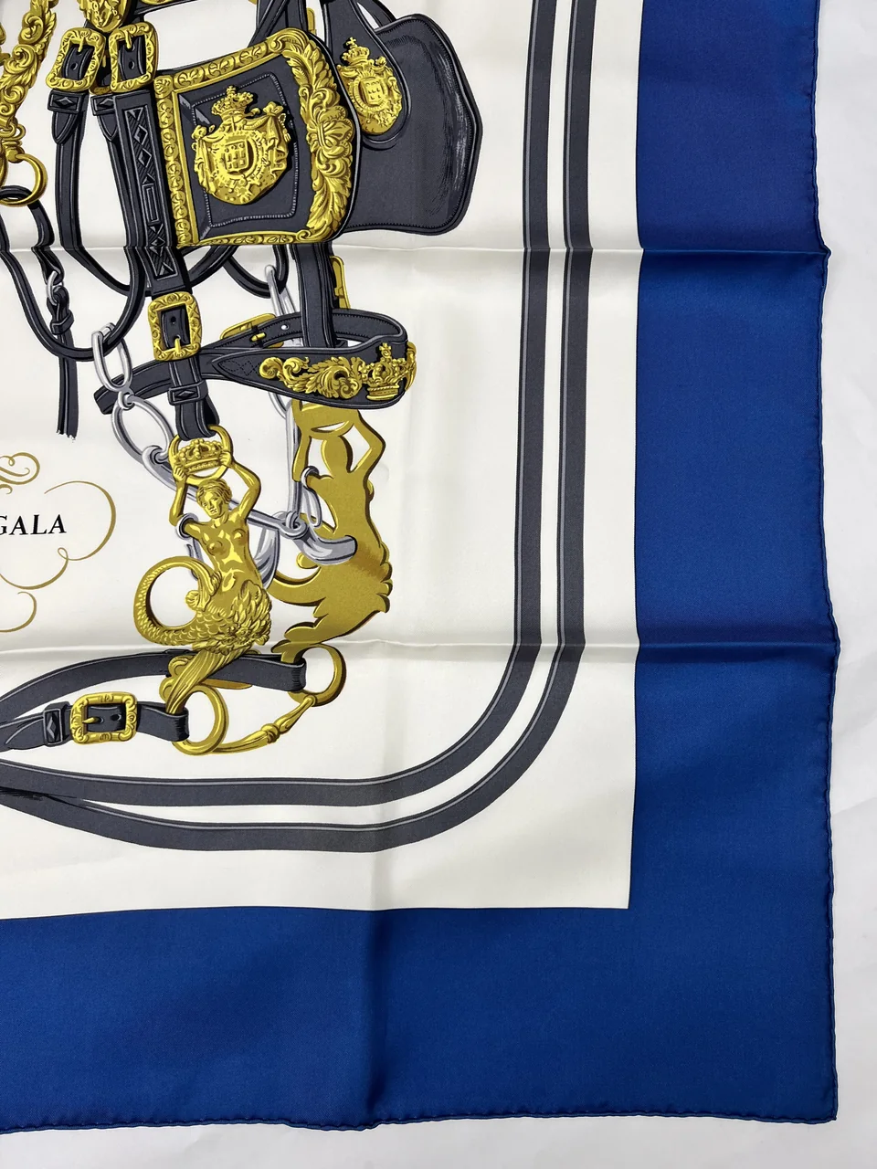 HERMES SCARF view 4