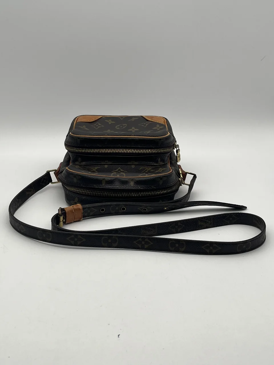 LV MONOGRAM DANUBE view 5
