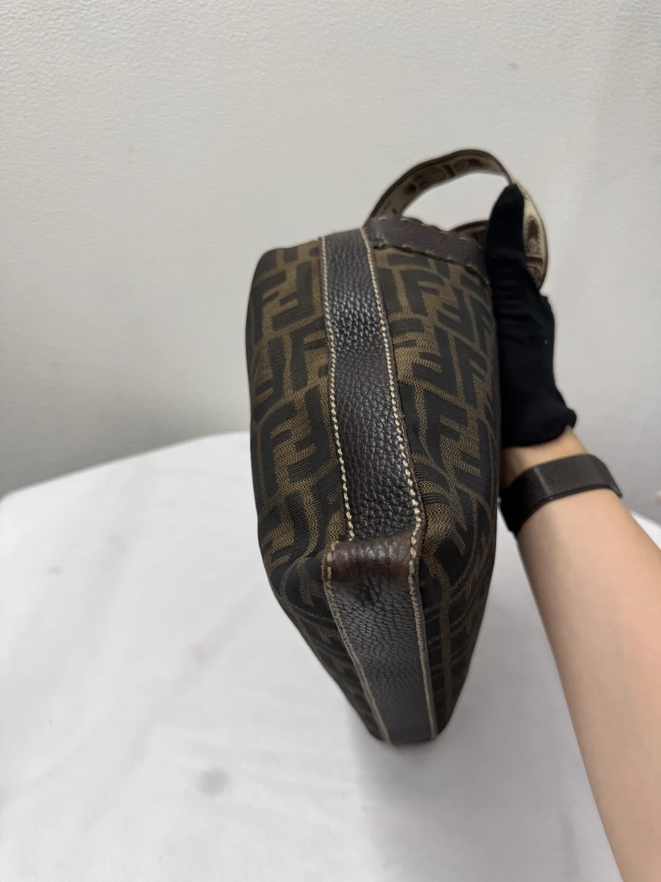 FENDI SHOULDER BAG view 7