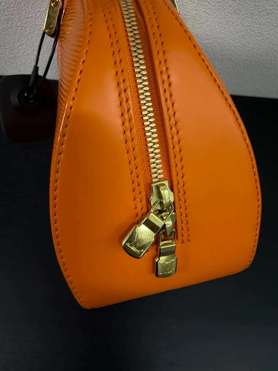 LV EPI M5208H photo 9