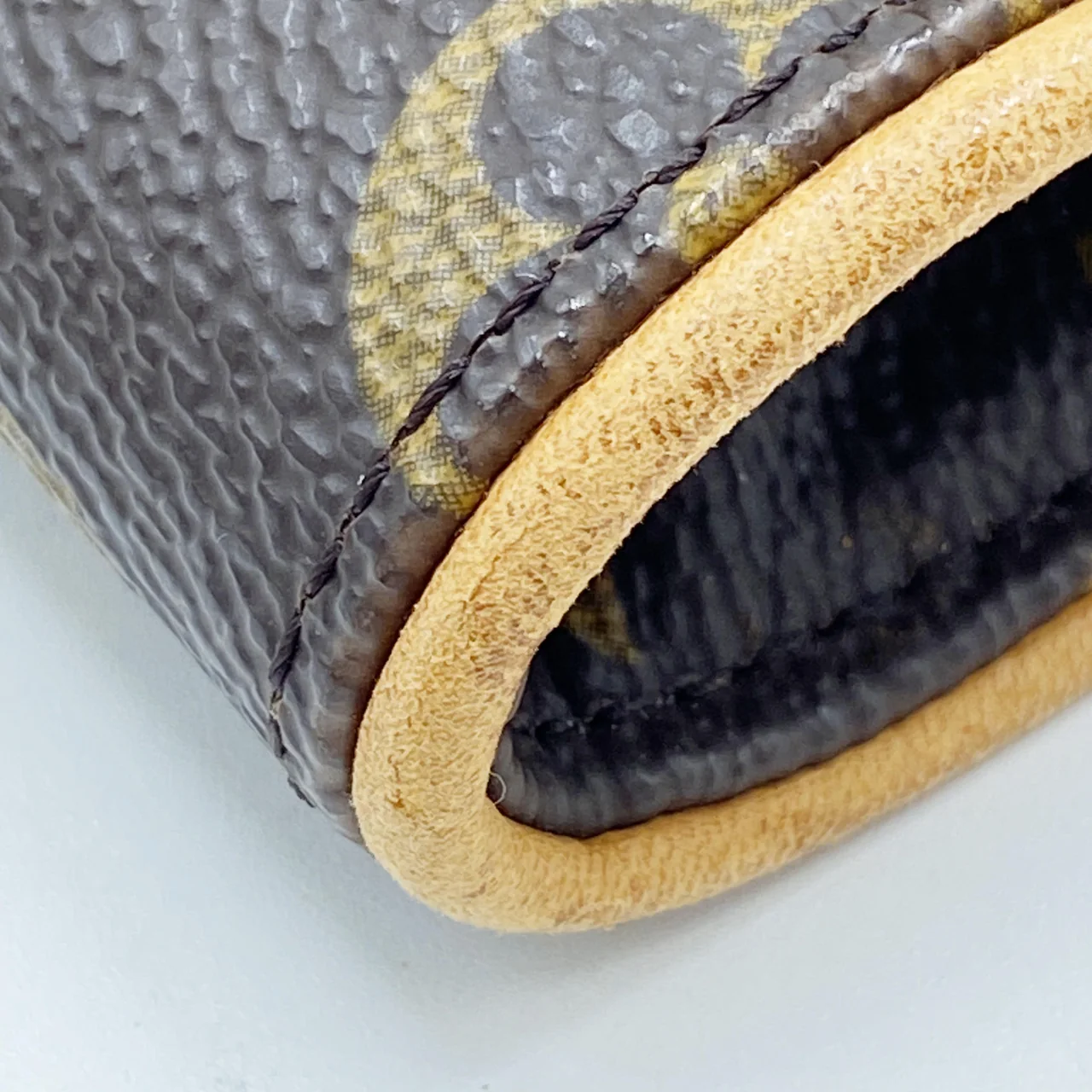 LV MONOGRAM POCHETTE TWIN GM view 10
