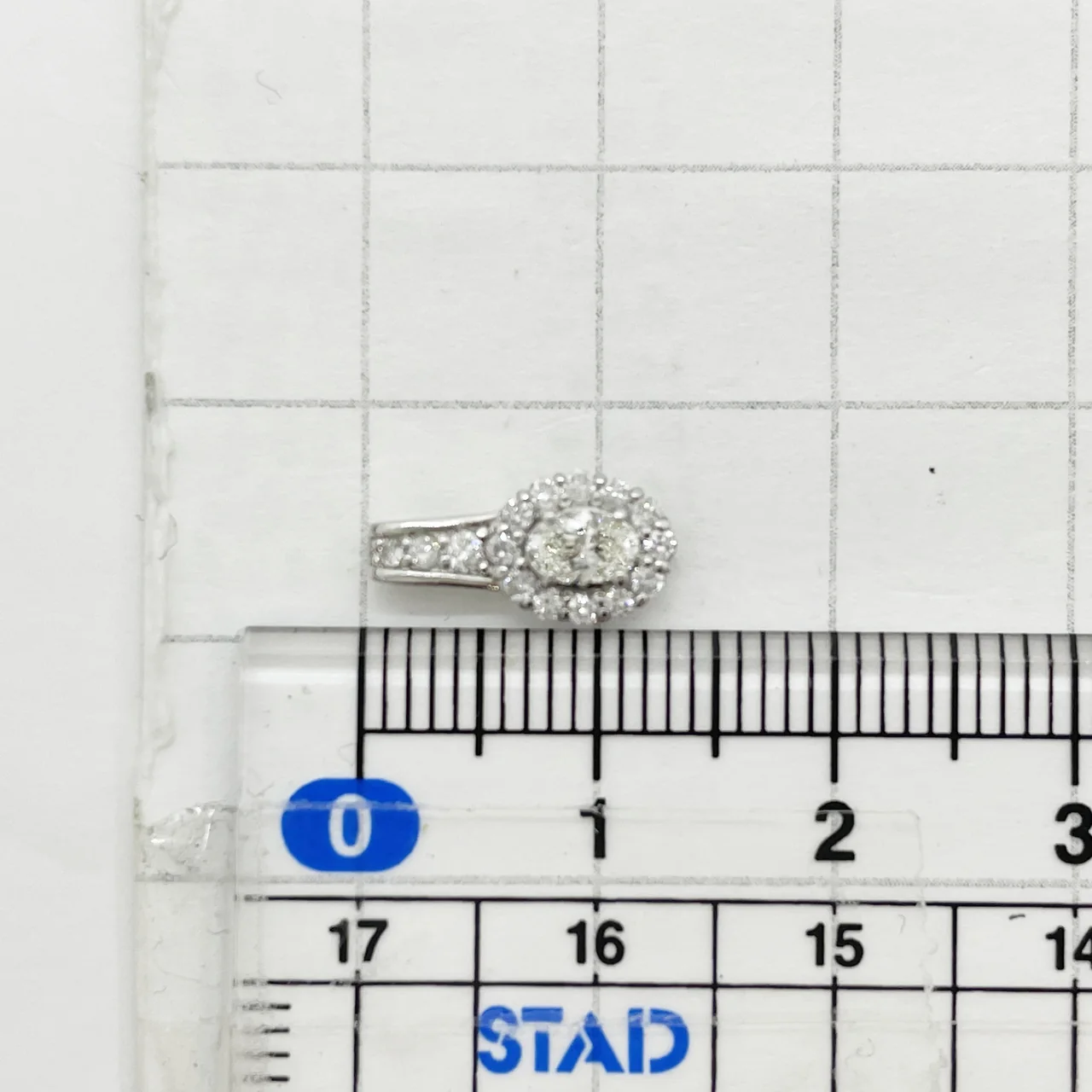 PT900 DIAMOND PENDANT D0.229CT FD0.18CT 1.2G view 6