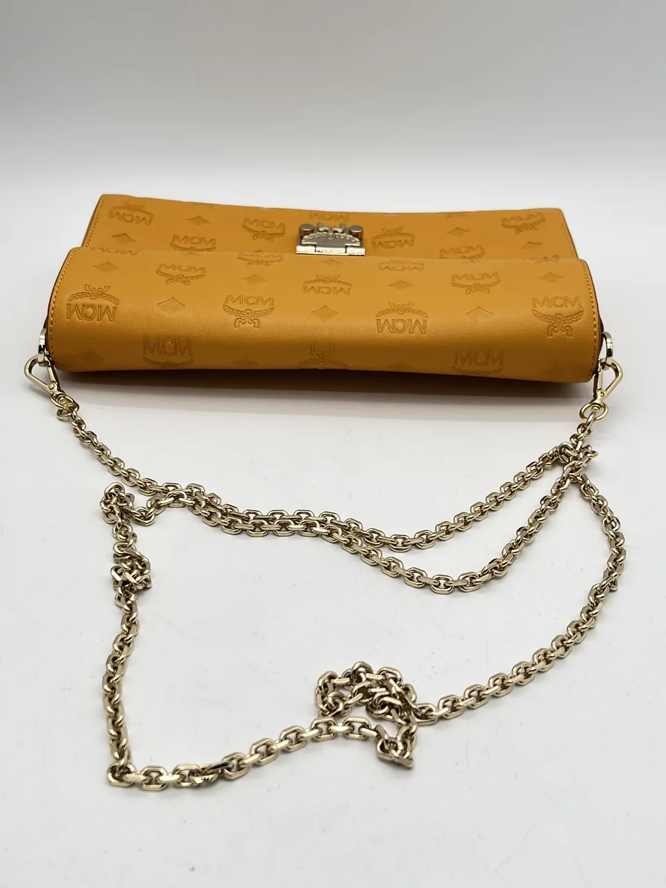MCM VICETOS TWO-WAY SHOULDER BAG (YELLOW) view 5