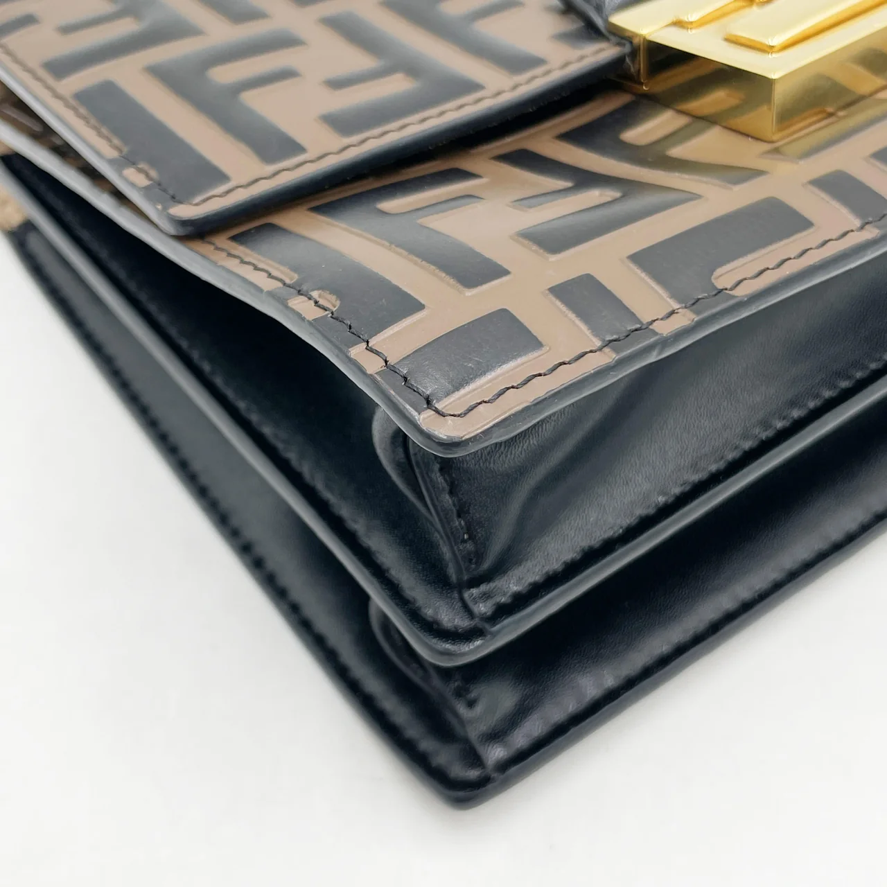 FENDI CAN U SHOULDER BAG hover