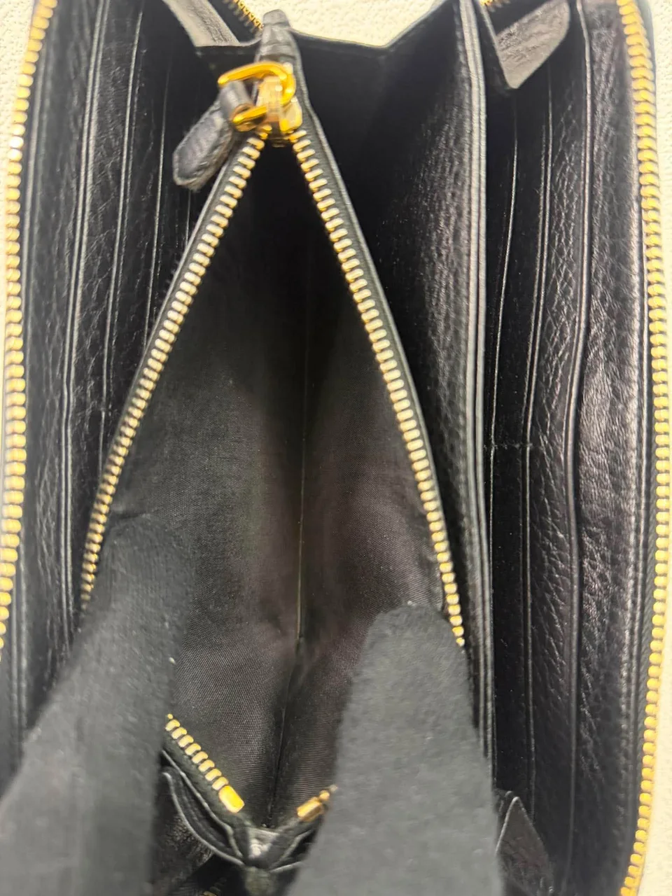 PRADA LONG WALLET (BLACK) hover