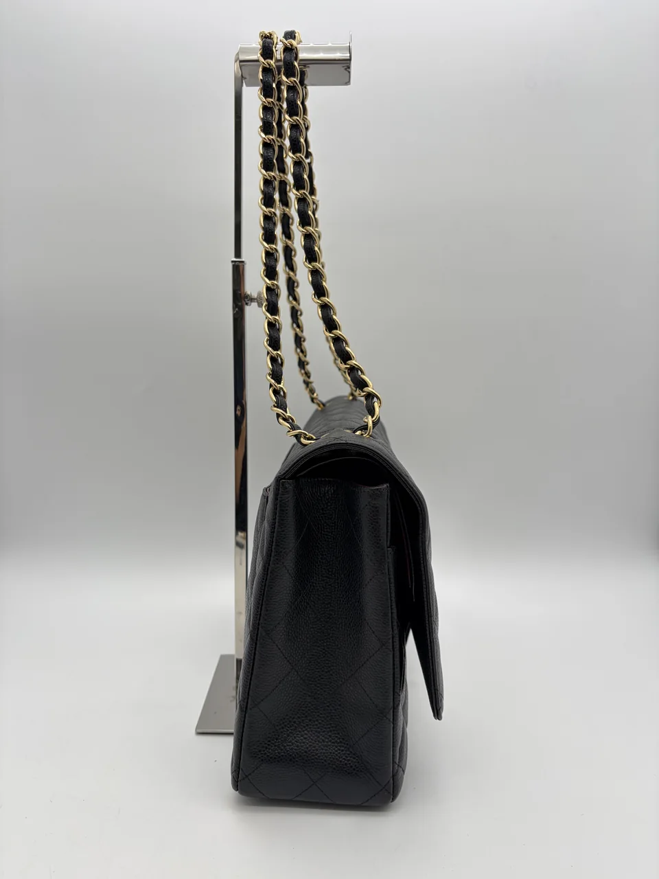 CHANEL CAVIAR MAXI DECA MATELASSE (18 SERIAL CODE) view 5